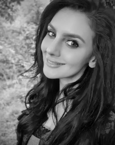 Mahvish - Image Coach